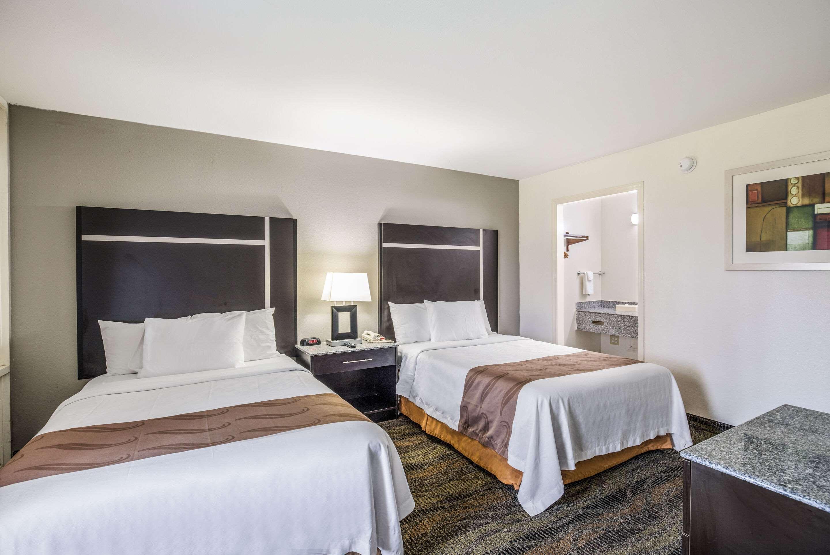Quality Inn & Suites Conference Center Thomasville Bagian luar foto