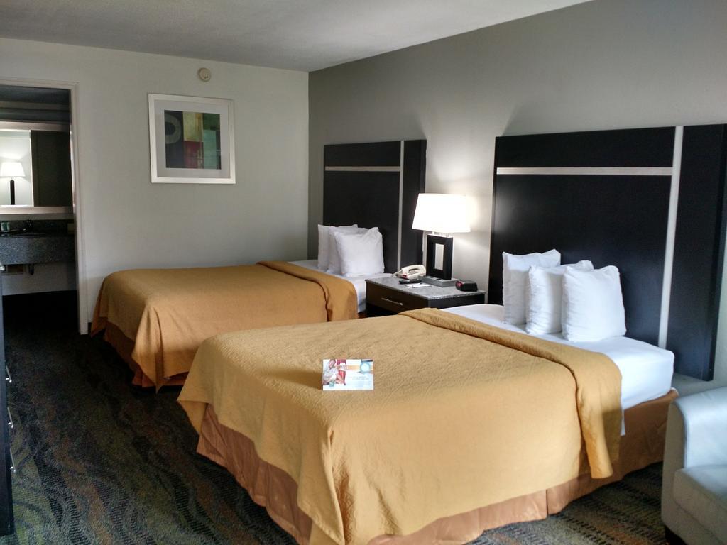 Quality Inn & Suites Conference Center Thomasville Bagian luar foto